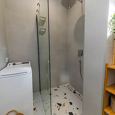22 3* Kaštela